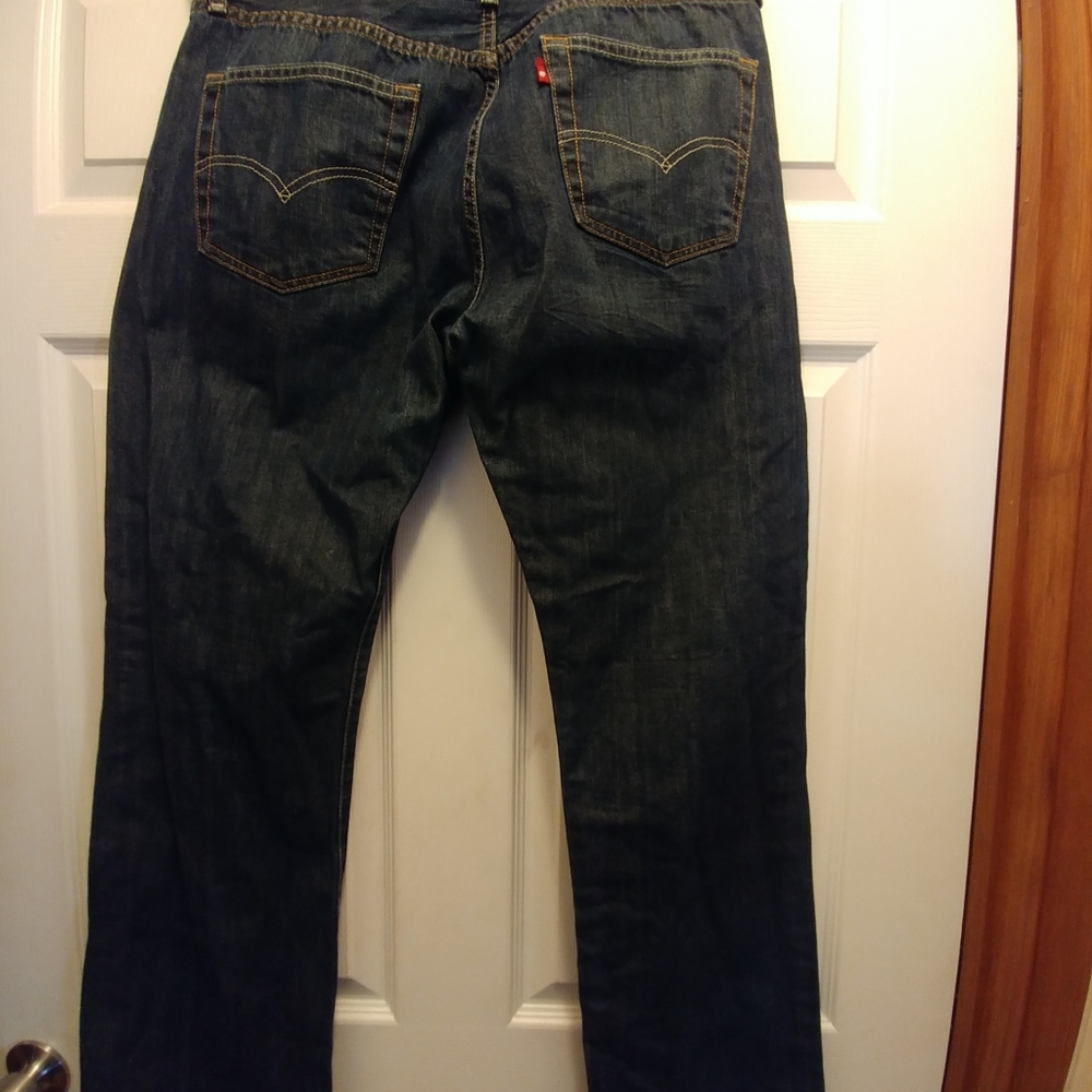 Jeans - Picture 2 of 3